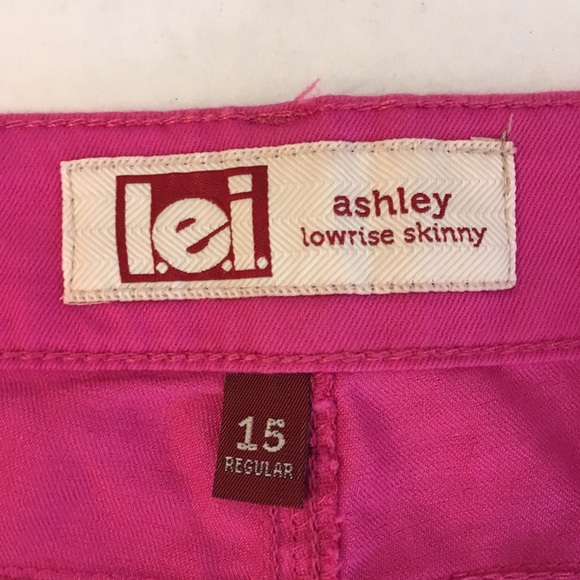 Hot Pink Junior light weight jeans. Size 15. - Picture 2 of 6
